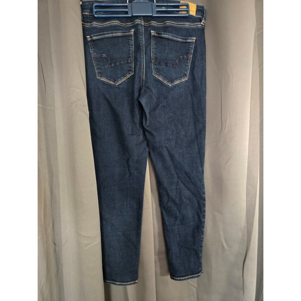 American Eagle Next Level High-Waisted Jegging for Women in Medium Vintage Wash